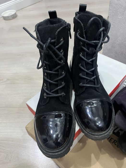 Продам ботинки на девочку