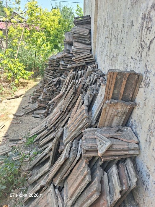 Продаётся черепица керамическая ( глиняная) БУ