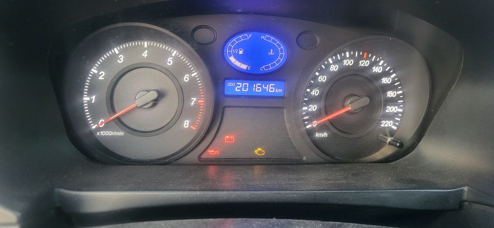 Продам машину хорошей состояние