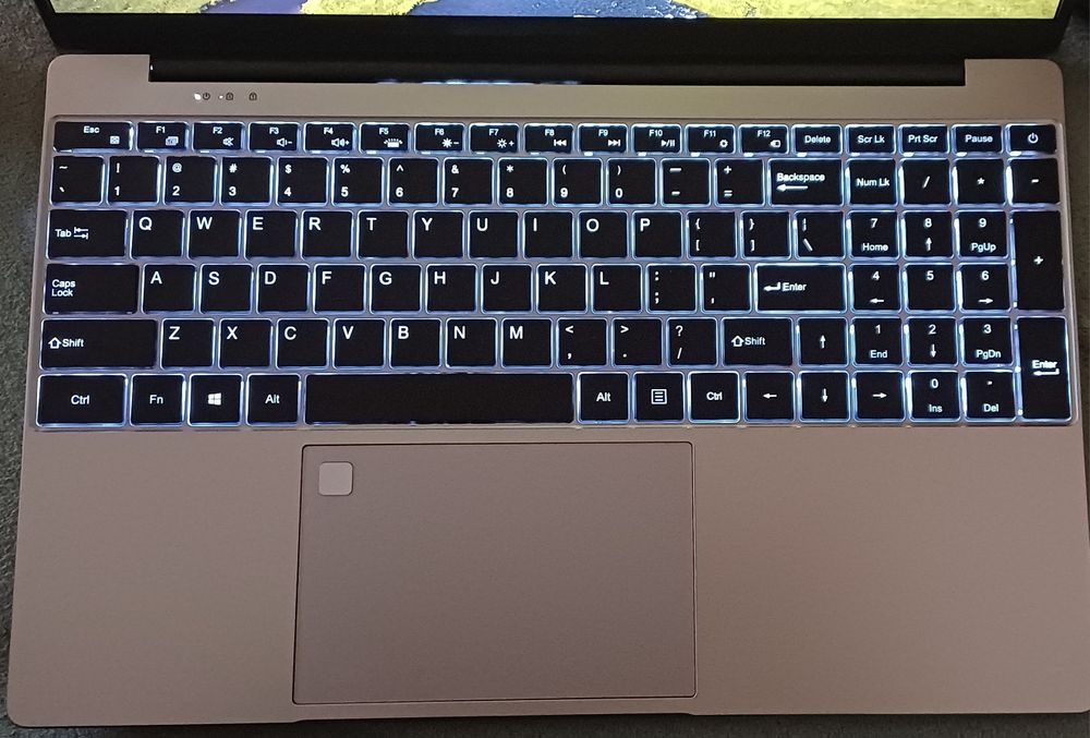 Laptop Nia Kun ryzen 5, 16gb ram, 1tb ssd