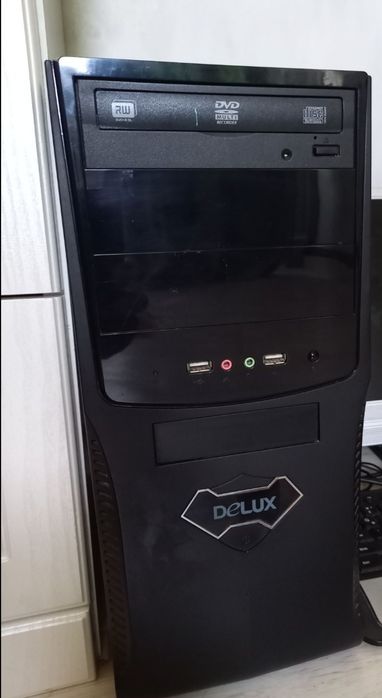 Продам системный блок Core i3