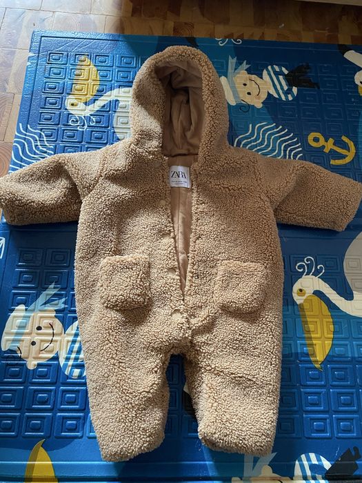 Combinezon Zara marimea 62