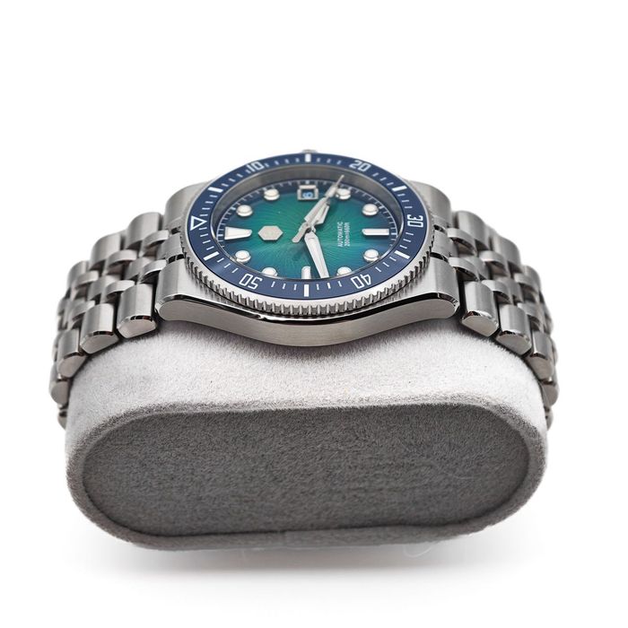 San Martin SN0148-GB Integrated Bracelet Blue Dial