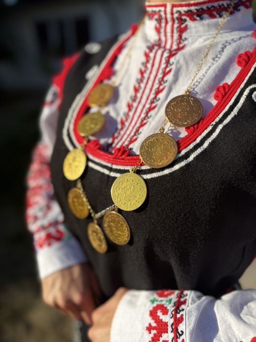 Пендари за народна носия (накити)