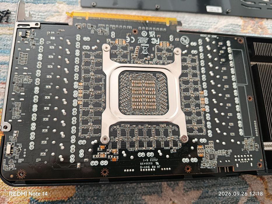 RTX 5090 Видеокарта