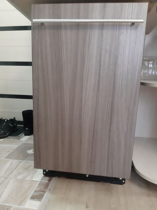 Посудомоичная машина