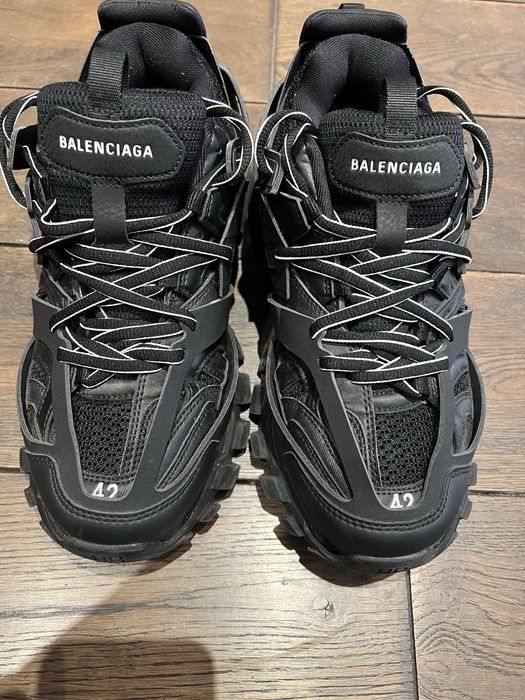 balenciaga track 1