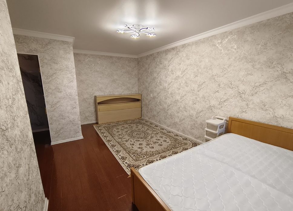продается 1 комнатная квартира в городе