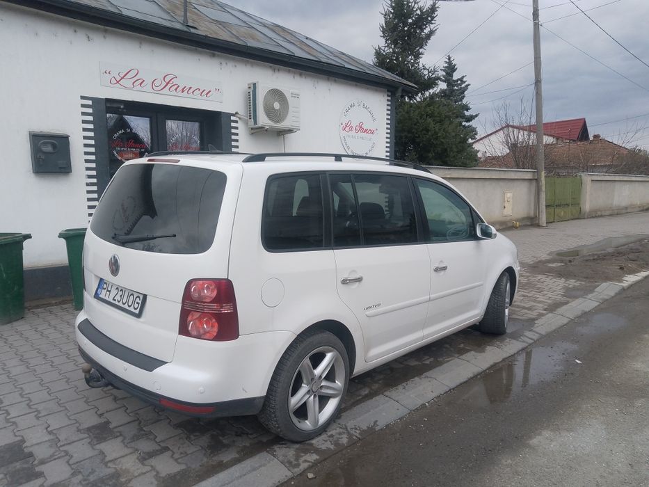 De Vânzare Volkswagen Touran 2009