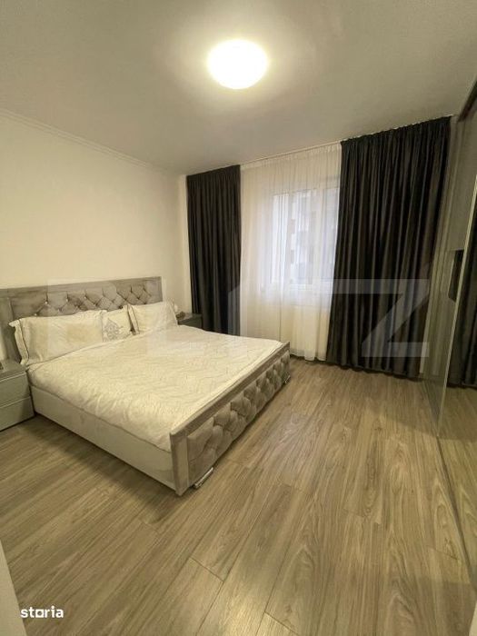 Apartament 3 camere, 2 bai, 64 mp, 2 parcari, intermediar, zona Terra