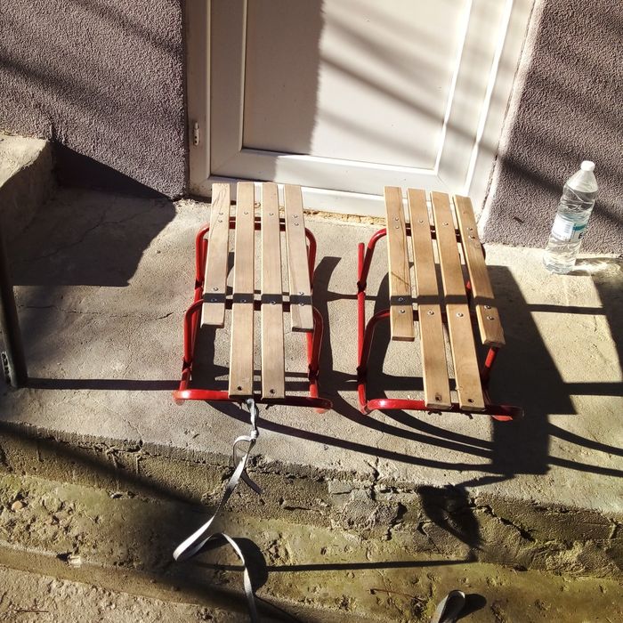 Детски шейни -2броя