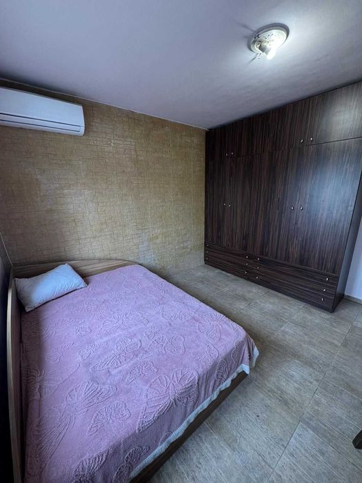 Търсим съквартирантка за самостоятелен апарартамент до Гранд мол