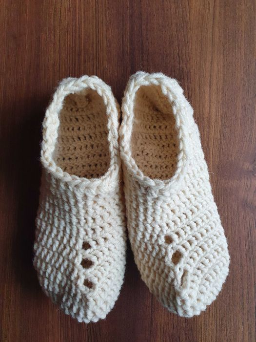 Botoșei de casă  crosetat manual