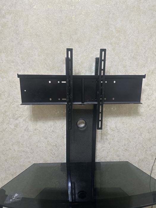 Продам полку для телевизора