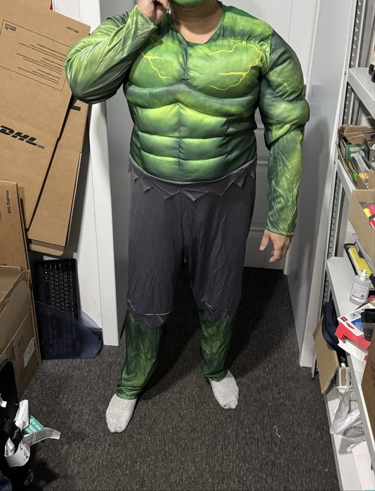 Продам костюм халка