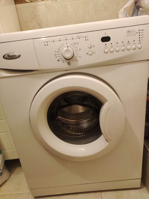 Продам стиральную машину