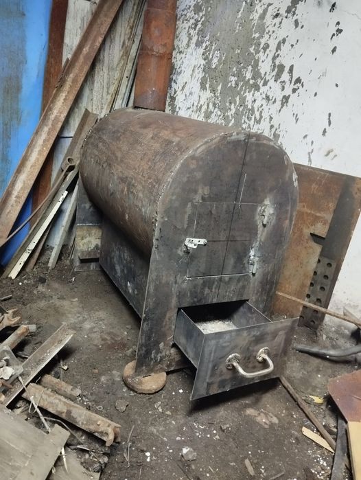 Продам печь буржуйка