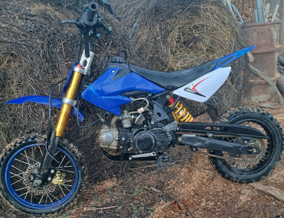 Vând cross 125cc sau schimb