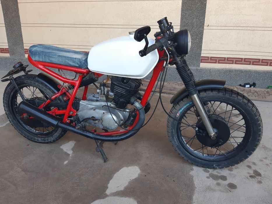 Cafe Racer sotiladi