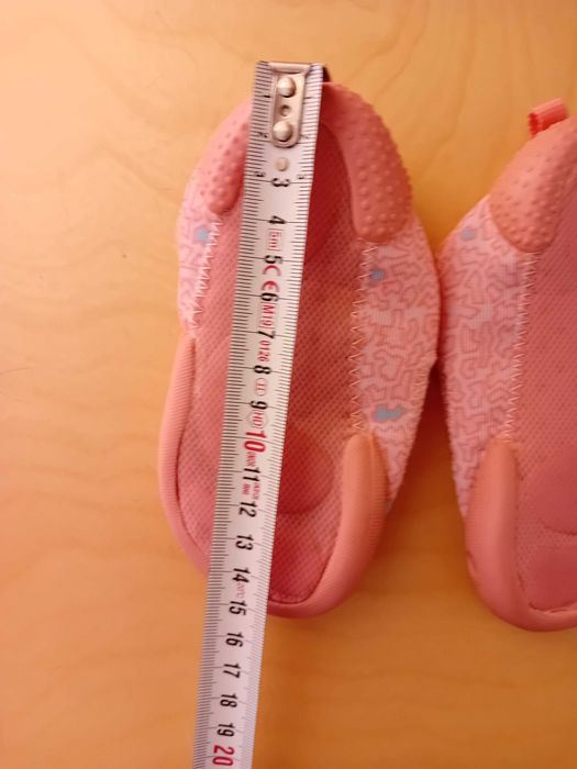 Papuci/ balerini baby gym Decathlon antiderapant masura 26