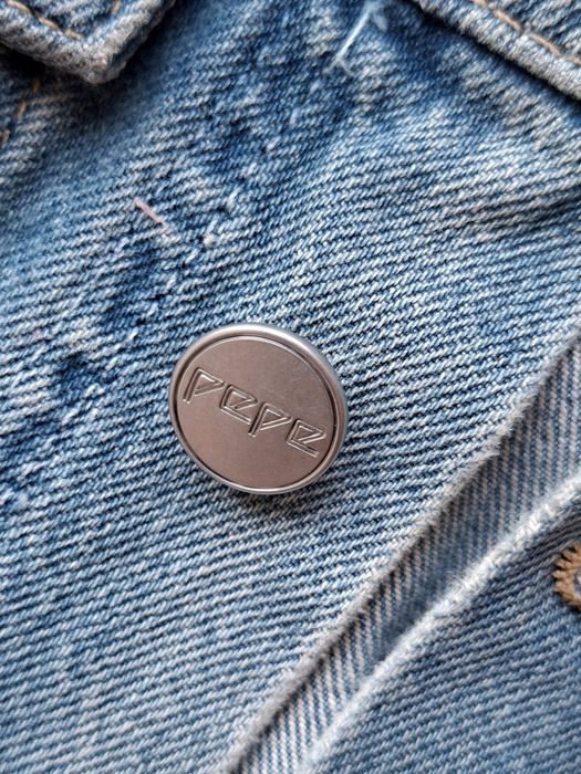Оригинално дамско  дънково яке на Pepe Jeans