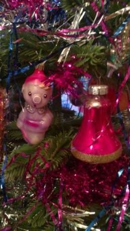 Продам ёлку с игрушками