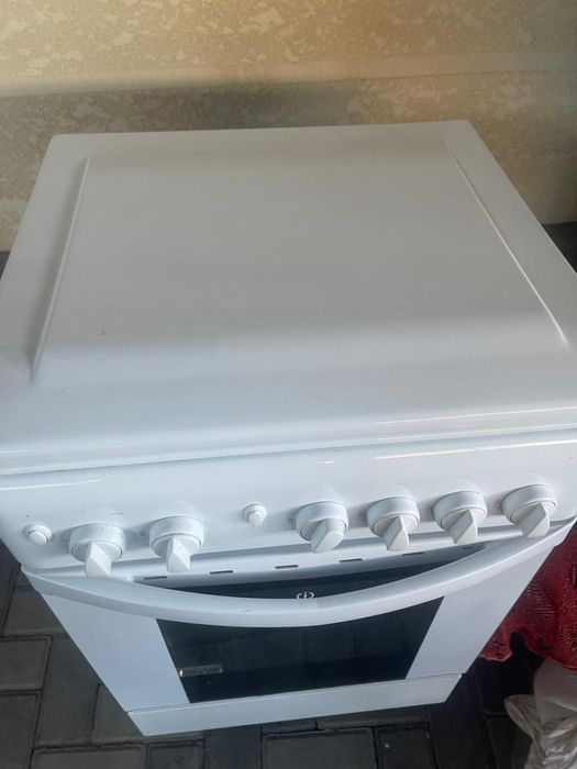 Газовая плита Indesit