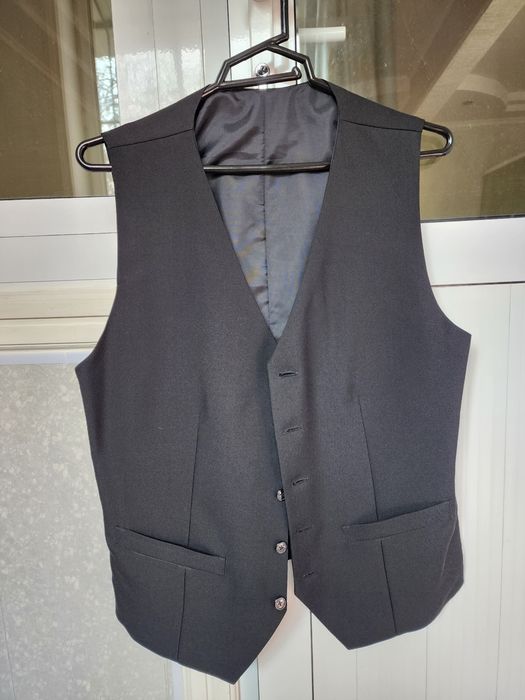 Костюм мужской в идеальном состоянии