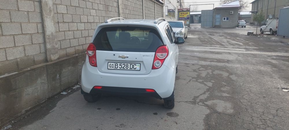 Chevrolet Spark 2019 avt