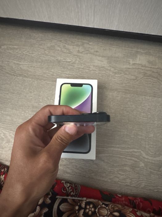 iPhone 14 128 памит