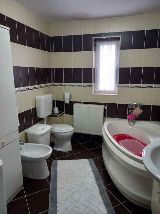 Casa de vanzare persoana privata