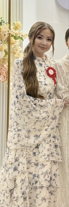 Платье вечернее.