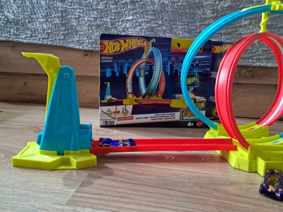 Писти Hot wheels
