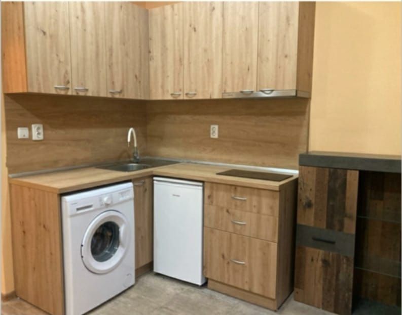 Дава се под наем Ателие в София, Люлин 8 - 28 кв.м за 300 € - Снимка #3