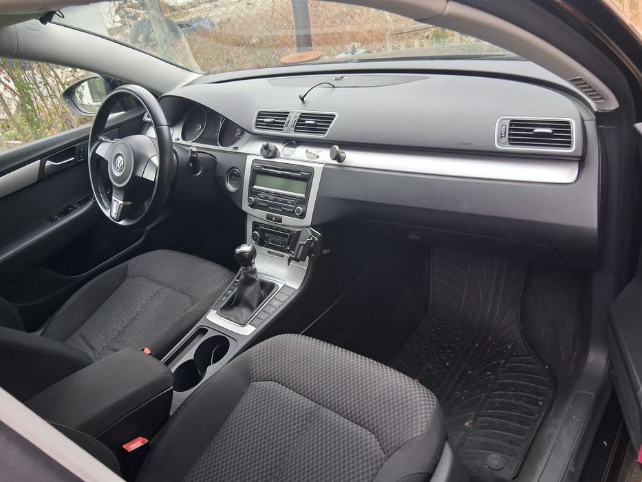 VW Passat B7 din 2012 la 4500 euro