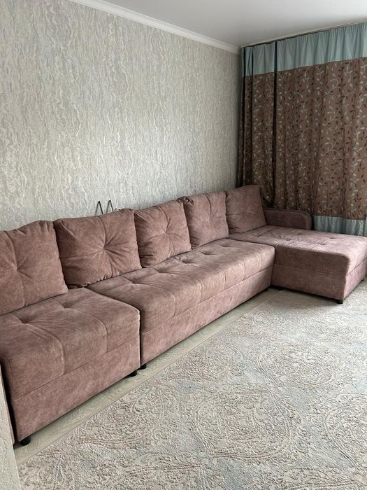 Диван в отличном состоянии