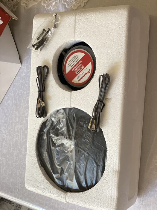 Pioneer TS-1698R yangi ishlatilmagan 600W 160mm 6"