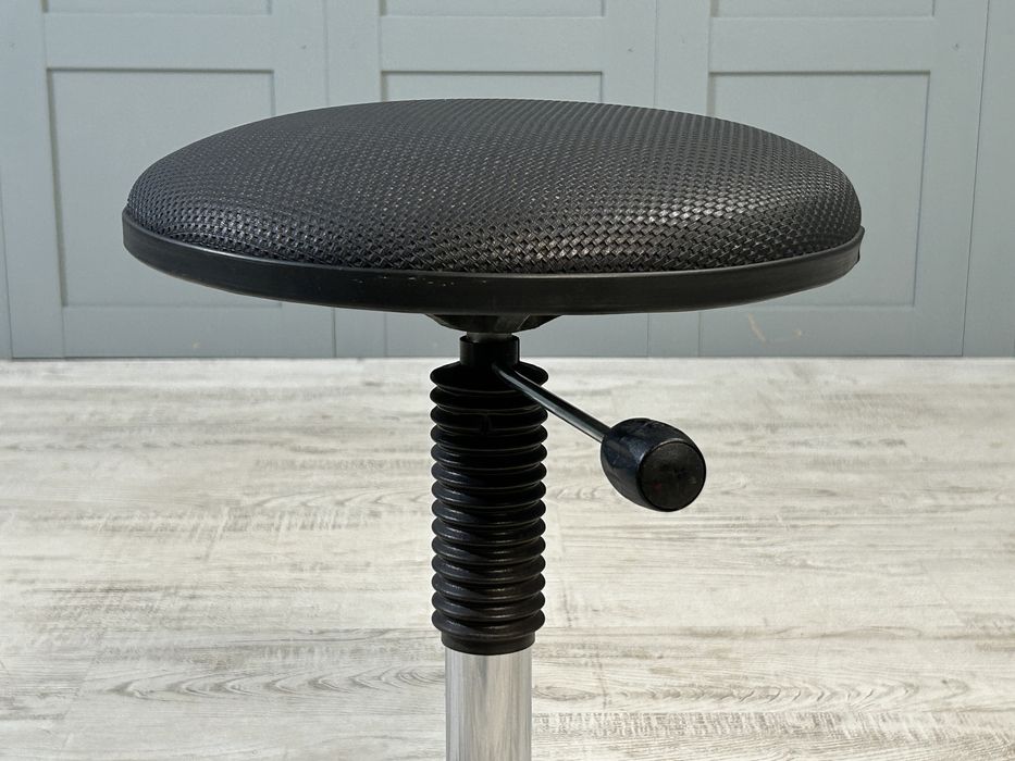 Винтидж табуретка на колела Giroflex Г356