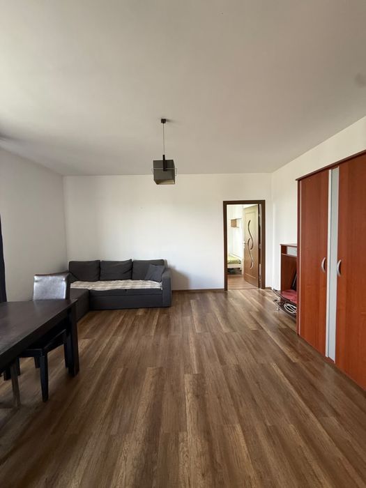 Inchiriez apartament vivo cluj