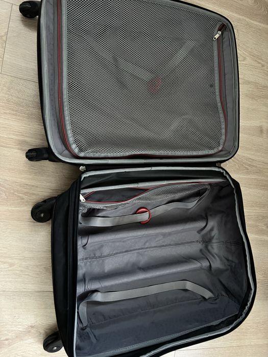 Чемодан samsonite