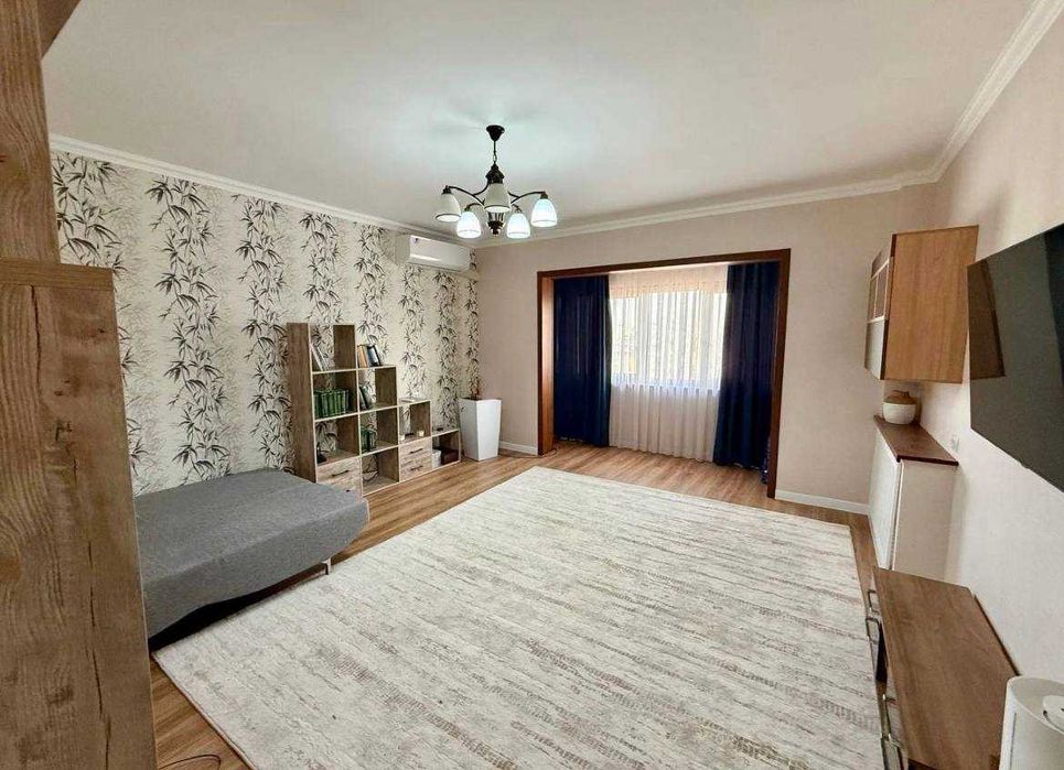 Шота руставели (парк Бобура) 2/6/9 65м2 продается квартира