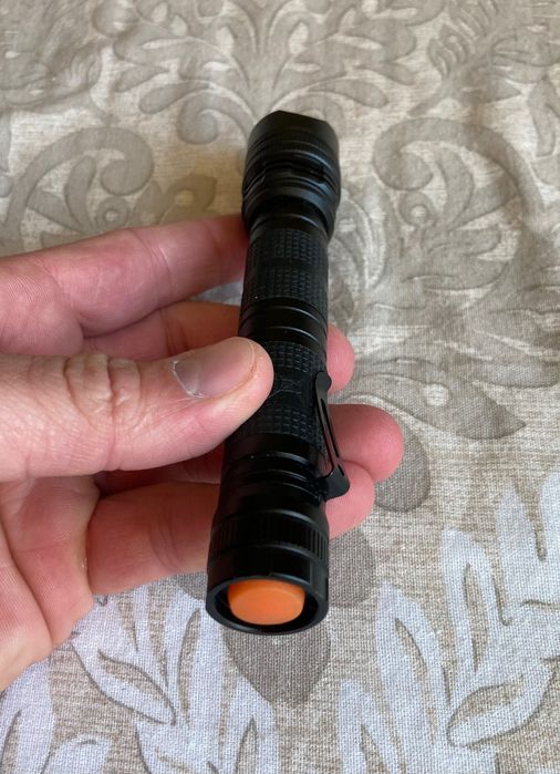 Фенерче Hama с батерии AA