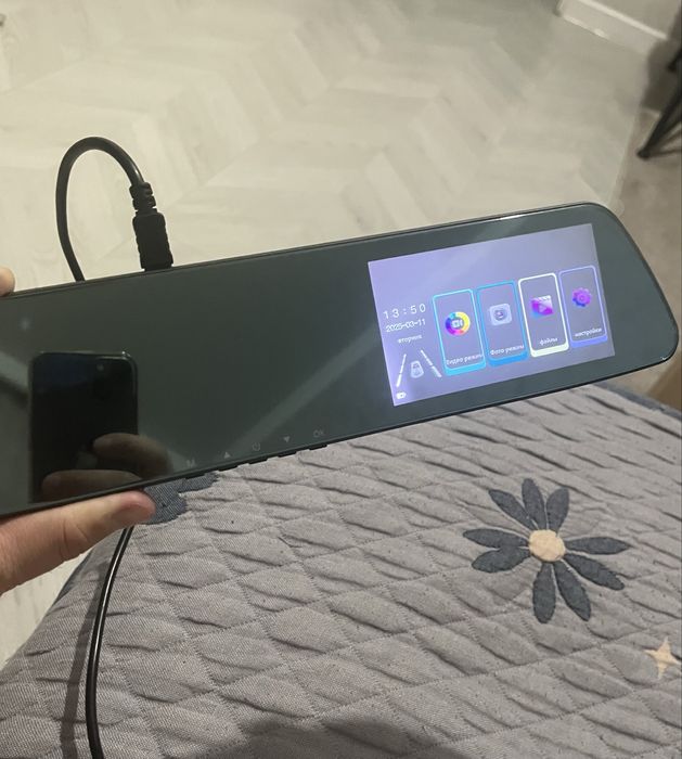 Видеорегистратор зеркало новый