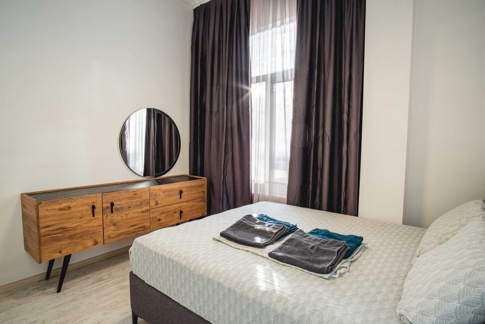 Продава се Тристаен апартамент в Русе, Център - 90 кв.м за 1417 €/кв.м - Снимка #4