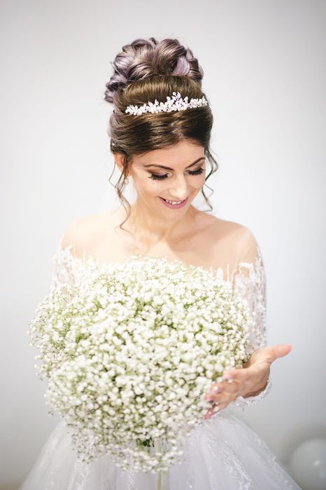 Cosmetica, make-up profesional, Pensat, Laminari, Epilări, Cursuri