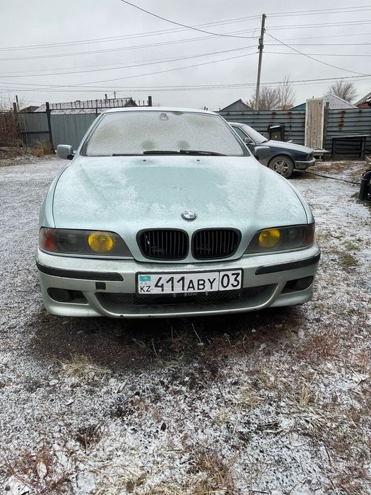 BMW e39 Продам Небольшое дтп в лс
