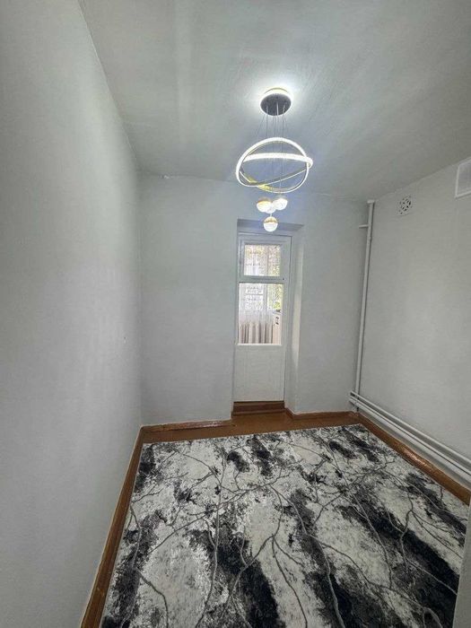 1 хонали 2 хонага узгартирилган +6м веранда билан Пр.Навои Азиз Бозор