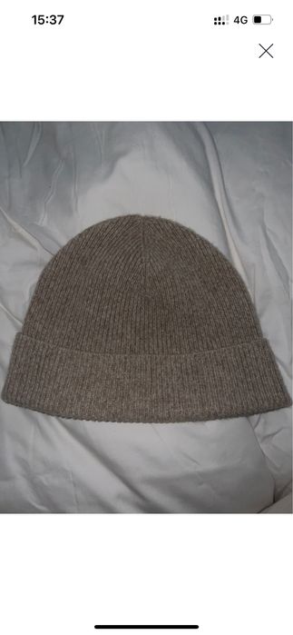 Шапка кашемировая Ami Paris