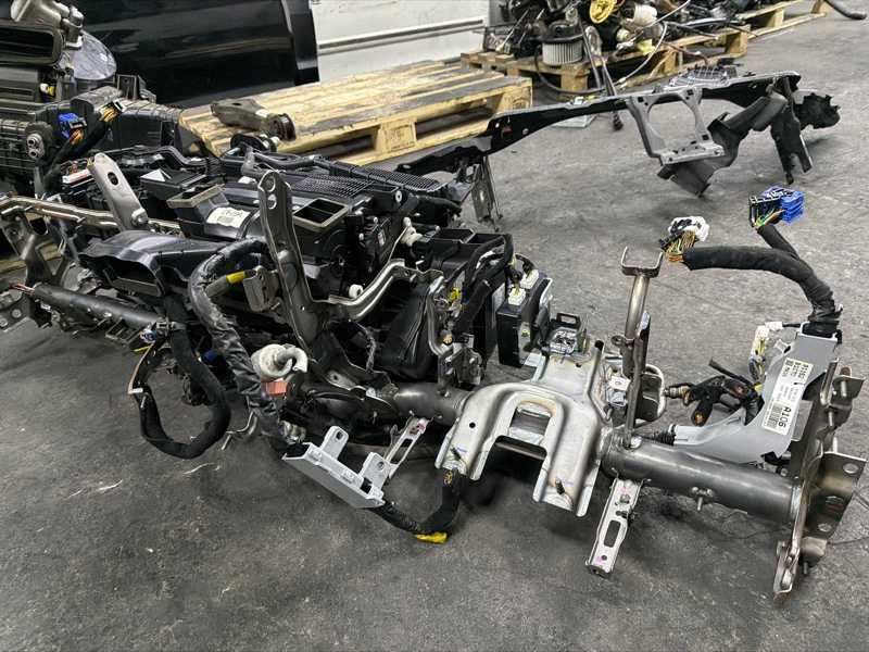 Корпус печки Genesis G80 2016