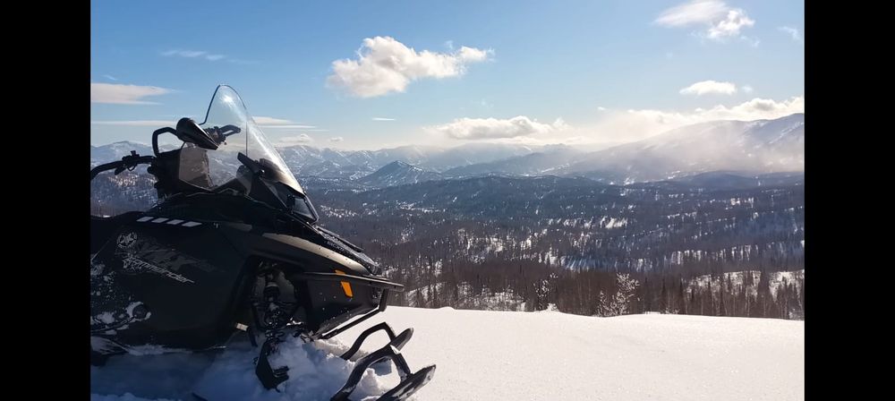 Продам снегоход BRP